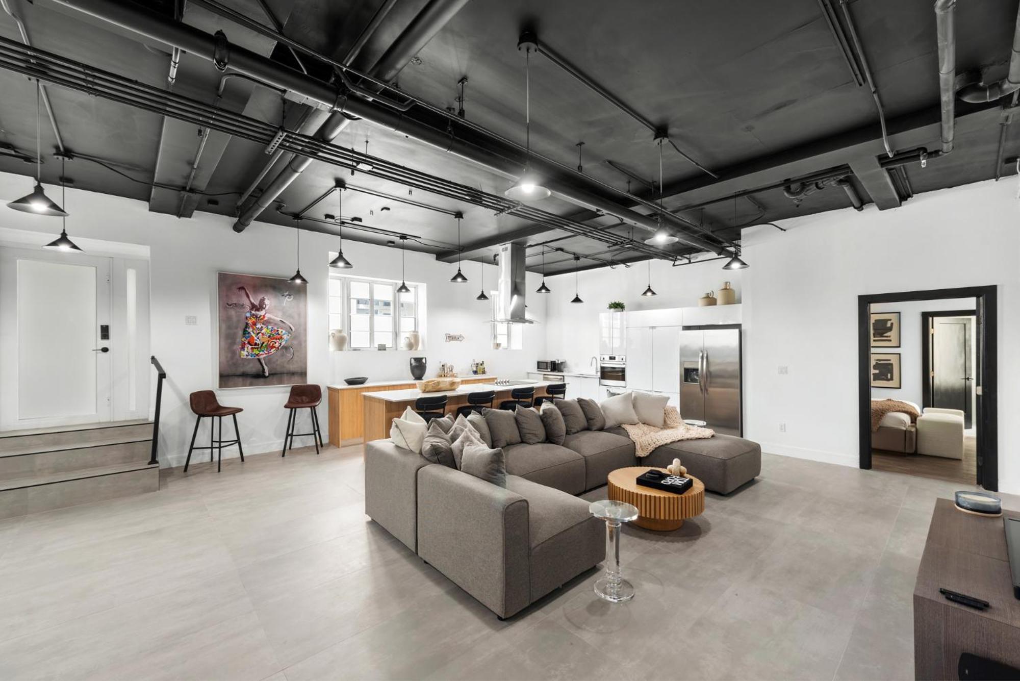 Luxuri Suites マイアミビーチ エクステリア 写真