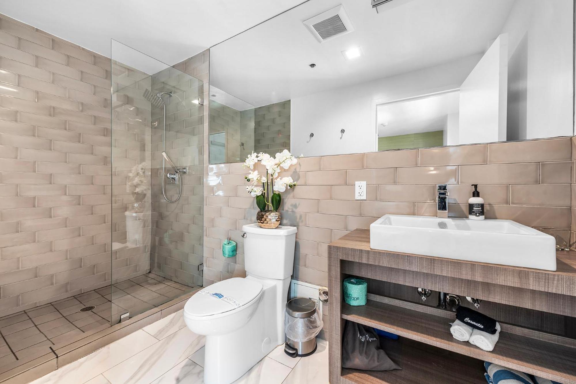 Luxuri Suites マイアミビーチ エクステリア 写真