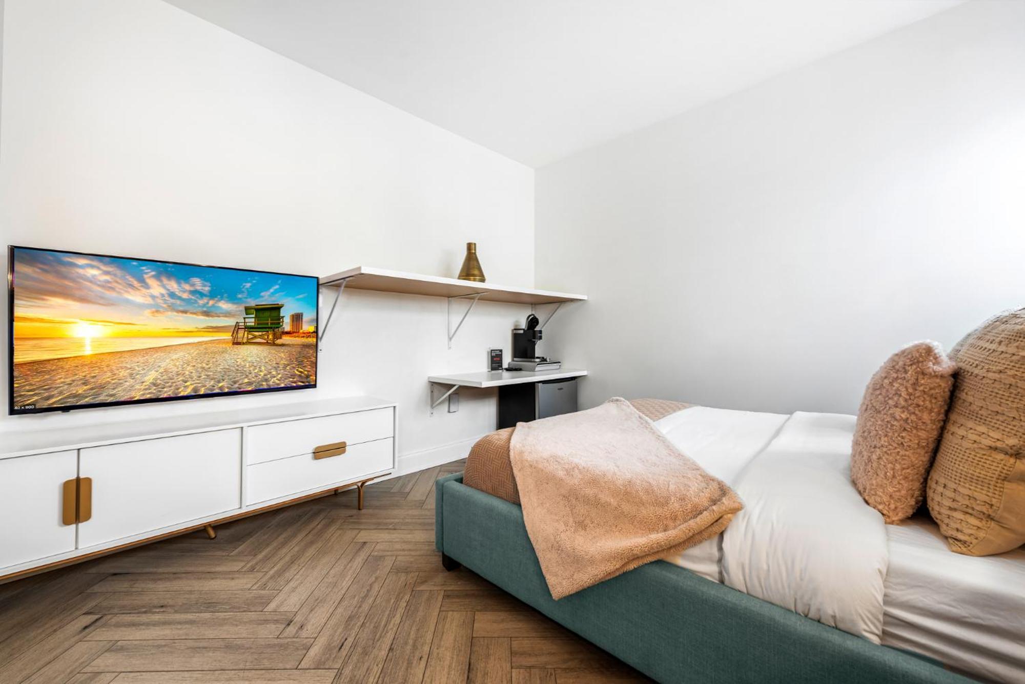 Luxuri Suites マイアミビーチ エクステリア 写真